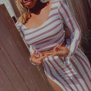 2 piece striped long sleeve slit skirt set